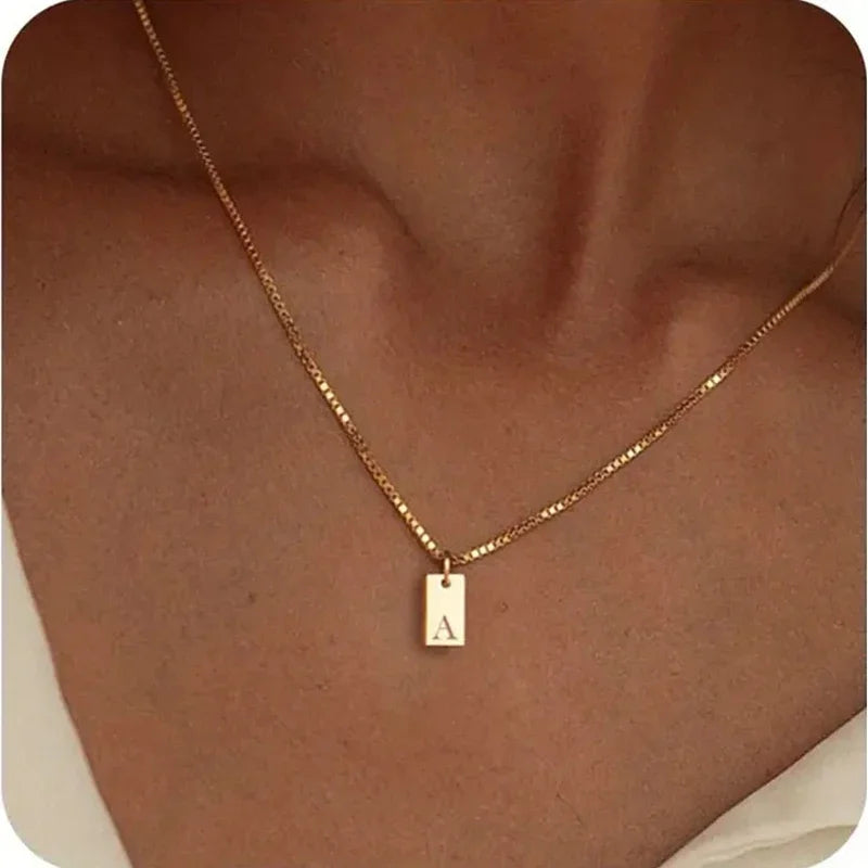Oslo Necklace Gold